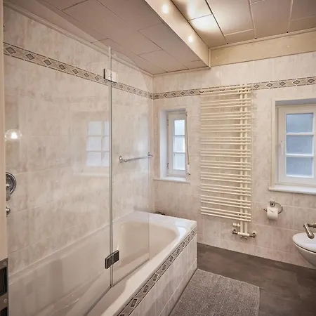 Asten-lodge Vakantiehuis *